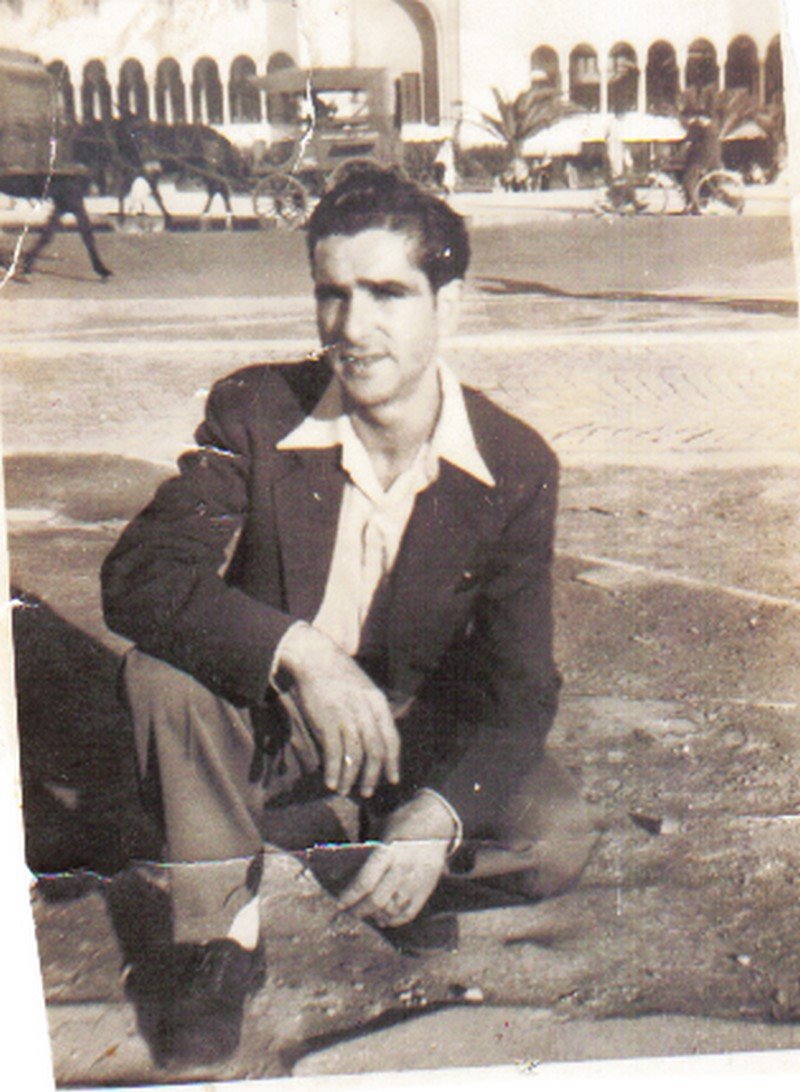 אוחיון בצעירותו במרוקו